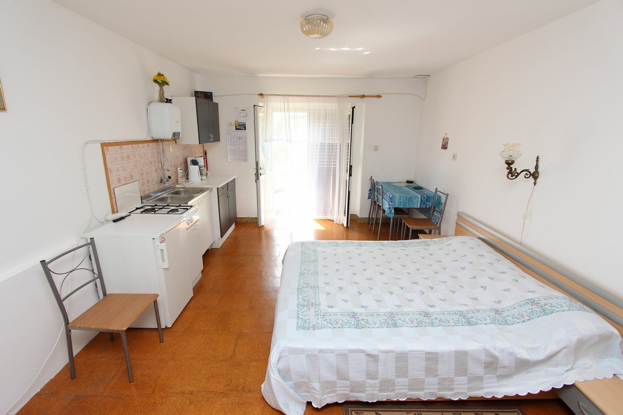 Rosanna Apartment