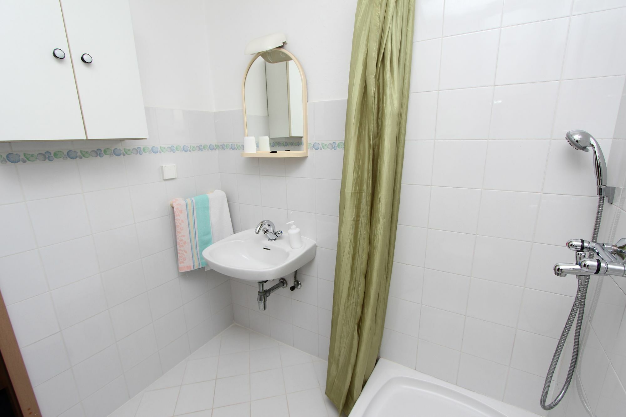 Rosanna Apartment *